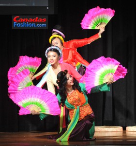 AsianFashionDance009