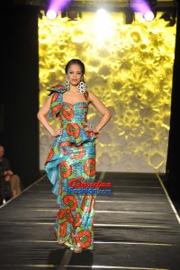 DareToWearLoveShow387