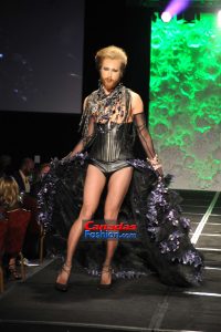 DareToWearLoveShow423