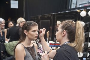 FashionWeekBackstage047